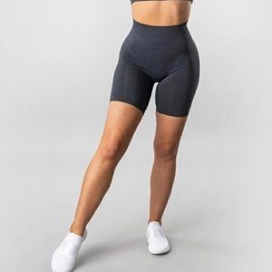 Alphalete Seamless Biker Short